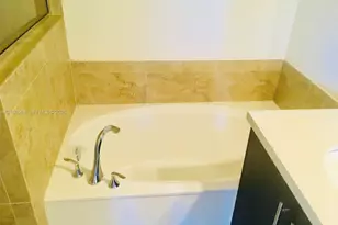 10310 NW 70th Terrace, Doral, FL 33178 - Photo 22