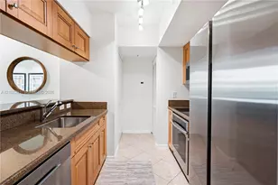 347 N New River Dr E, Fort Lauderdale, FL 33301 - Photo 12