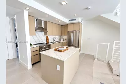 721 SW 11th St #B, Miami, FL 33129 - Photo 8