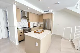 721 SW 11th St, Miami, FL 33129 - Photo 8