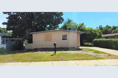10230 SW 176th St, Miami, FL 33157 - Photo 1