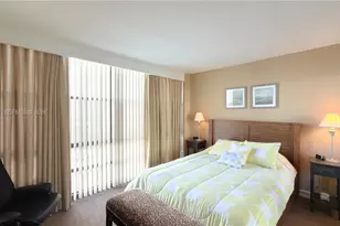 2049 S Ocean Dr, Hallandale Beach, FL 33009 - Photo 18