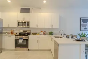 2534 SE 25th Dr, Homestead, FL 33035 - Photo 4