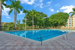 9300 Fontainebleau Blvd, Miami, FL 33172 - Photo 28