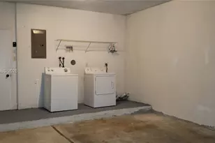 1267 Presidio Dr, Weston, FL 33327 - Photo 36