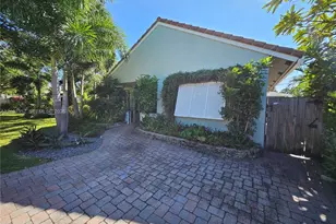2016 NE 26th Dr, Wilton Manors, FL 33306 - Photo 4