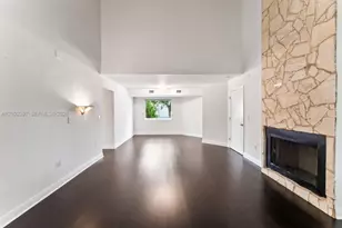 20205 W Oakhaven Cir, Miami, FL 33179 - Photo 8