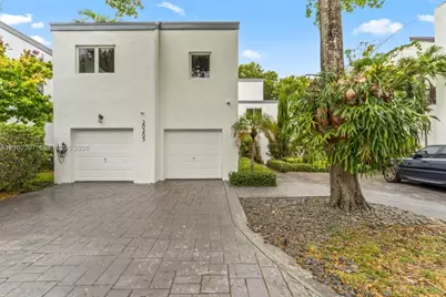 20205 W Oak Haven Cir, Miami, FL 33179 - Photo 30