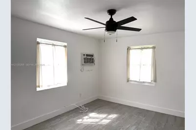 1184 NE 112th St #A, Miami, FL 33161 - Photo 4