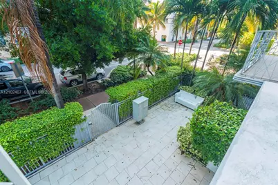 810 Pennsylvania Ave #8, Miami Beach, FL 33139 - Photo 10