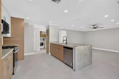 83 Gables Blvd, Weston, FL 33326 - Photo 16
