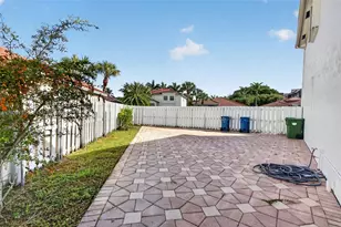 83 Gables Blvd, Weston, FL 33326 - Photo 52