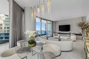 200 Biscayne Blvd Way, Miami, FL 33131 - Photo 8