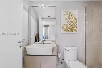 200 Biscayne Boulevard Way #4401, Miami, FL 33131 - Photo 22