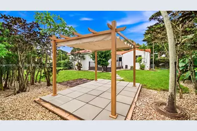 10690 NE 11th Ct #10690, Miami Shores, FL 33138 - Photo 34