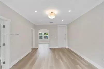 2431 Biscayne Blvd #1, Miami, FL 33137 - Photo 6