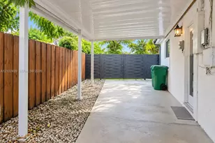 9351 Jamaica Dr, Cutler Bay, FL 33189 - Photo 10