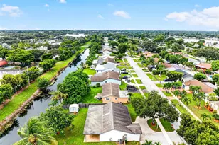 8500 NW 3rd St, Pembroke Pines, FL 33024 - Photo 48
