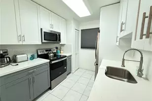 201 178th Dr, Sunny Isles Beach, FL 33160 - Photo 1