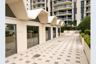 20191 E Country Club Dr #CA33, Aventura, FL 33180 - Photo 4
