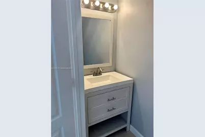 [Address not provided], Miami, FL 33179 - Photo 12