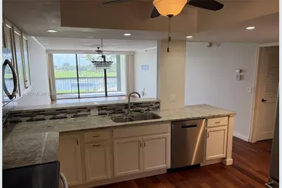 356 Golfview Rd #305, North Palm Beach, FL 33408 - Photo 20