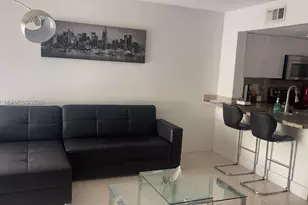 8670 NW 6th Ln, Miami, FL 33126 - Photo 4