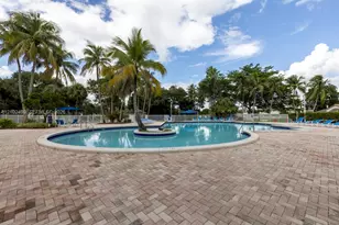667 NW 170th Terrace, Pembroke Pines, FL 33028 - Photo 52