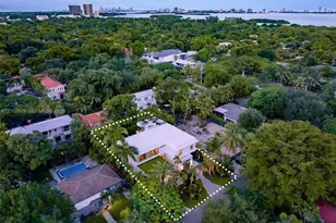 451 NE 52nd St, Miami, FL 33137 - Photo 2