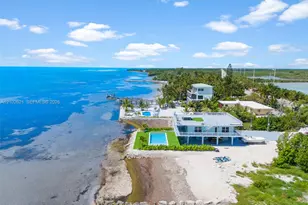 57652 Overseas Hwy, Marathon, FL 33050 - Photo 1