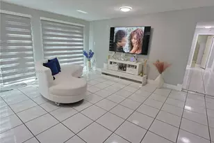 13555 SW 38th Ln, Miami, FL 33175 - Photo 12