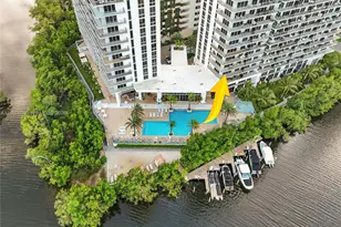 16385 Biscayne Blvd, North Miami Beach, FL 33160 - Photo 34