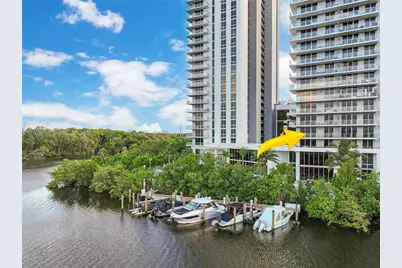 16385 Biscayne Blvd #407, North Miami Beach, FL 33160 - Photo 32