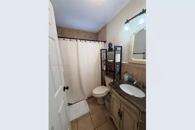 [Address not provided], Hialeah, FL 33015 - Photo 20