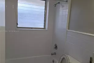 13035 Emerald Dr, North Miami, FL 33181 - Photo 6
