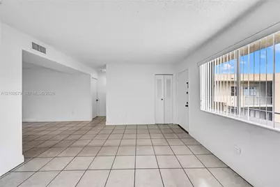 8401 SW 107th Ave #361E, Miami, FL 33173 - Photo 4
