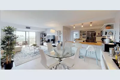 77 Crandon Blvd #8D, Key Biscayne, FL 33149 - Photo 1