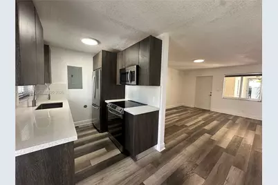 913 NE 17th St #2, Fort Lauderdale, FL 33305 - Photo 1