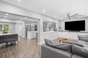 1721 NW 114th Ave, Pembroke Pines, FL 33026 - Photo 32