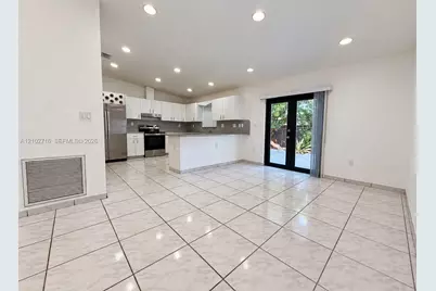 11461 SW 193rd St, Miami, FL 33157 - Photo 8