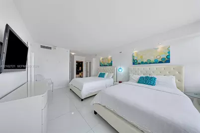 100 Lincoln Rd #1008, Miami Beach, FL 33139 - Photo 8