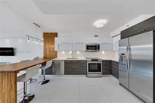 100 Lincoln Rd, Miami Beach, FL 33139 - Photo 4