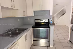 18674 SW 100th Ave, Cutler Bay, FL 33157 - Photo 6