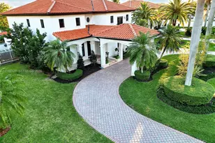 12094 NW 5th St, Miami, FL 33182 - Photo 2