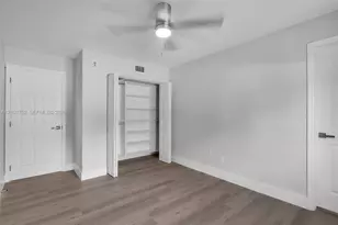 560 NE 63rd St, Miami, FL 33138 - Photo 10