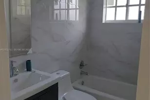 1030 NE 214th St, Miami, FL 33179 - Photo 26
