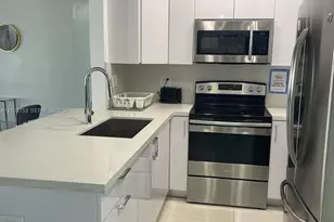 1030 NE 214th St, Miami, FL 33179 - Photo 6