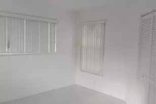 1030 NE 214th St, Miami, FL 33179 - Photo 28