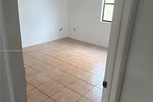 10253 NW 9th St Circle, Miami, FL 33172 - Photo 22