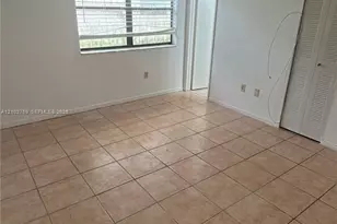 10253 NW 9th St Circle, Miami, FL 33172 - Photo 20